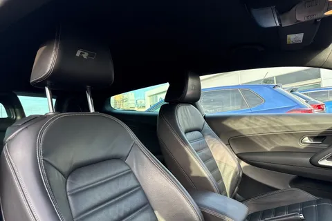 NA17ENH Volkswagen Scirocco 2.0 TDi BlueMotion Tech R-Line 3dr DSG | Heated Seats | Leather Trim Thumbnail #24