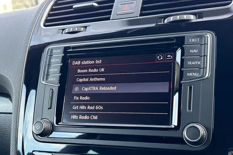 NA17ENH Volkswagen Scirocco 2.0 TDi BlueMotion Tech R-Line 3dr DSG | Heated Seats | Leather Trim Thumbnail #27