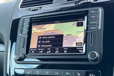 NA17ENH Volkswagen Scirocco 2.0 TDi BlueMotion Tech R-Line 3dr DSG | Heated Seats | Leather Trim Thumbnail #29