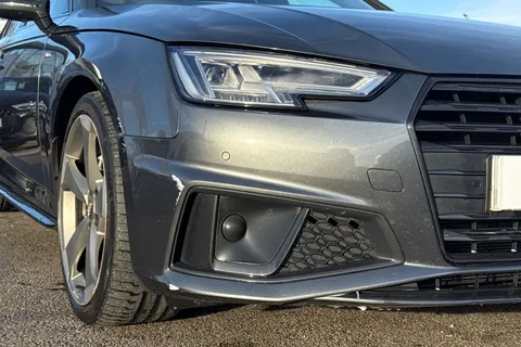 KK68SZC Audi A4 Avant Avant Black Edition 40 TDI  190 PS S tronic Thumbnail #9