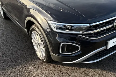 9 of 43 for VOLKSWAGEN T-ROC 1.5 TSI Style 5dr DSG
