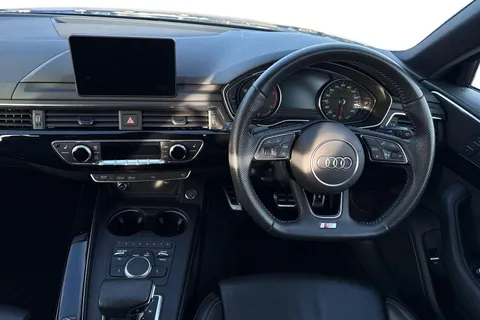 KK68SZC Audi A4 Avant Avant Black Edition 40 TDI  190 PS S tronic Thumbnail #18