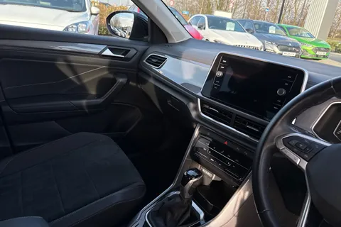 20 of 43 for VOLKSWAGEN T-ROC 1.5 TSI Style 5dr DSG