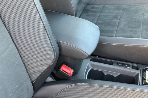 32 of 43 for VOLKSWAGEN T-ROC 1.5 TSI Style 5dr DSG