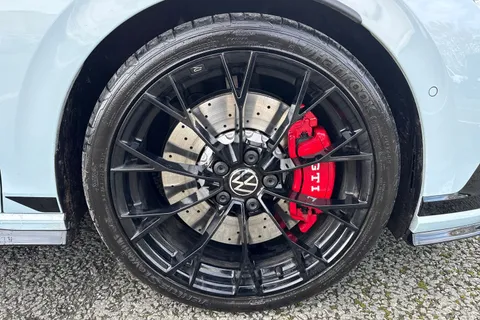 CX75TCU Volkswagen Golf 2.0 TSI 300 GTI Clubsport 5dr DSG⭐Sunroof, Black Pack, Head-up display⭐ Thumbnail #10