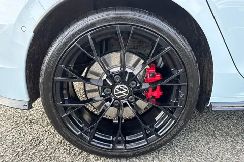 CX75TCU Volkswagen Golf 2.0 TSI 300 GTI Clubsport 5dr DSG⭐Sunroof, Black Pack, Head-up display⭐ Thumbnail #13