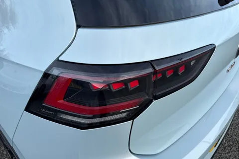 CX75TCU Volkswagen Golf 2.0 TSI 300 GTI Clubsport 5dr DSG⭐Sunroof, Black Pack, Head-up display⭐ Thumbnail #25