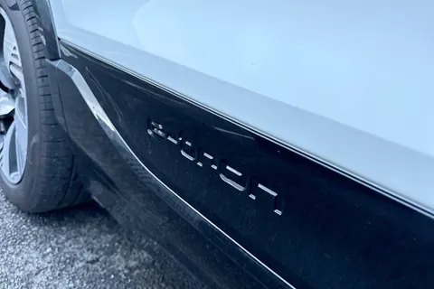 PX75YWB Audi Q6 E-Tron Q6 SUV S line e-tron performance  225,00 kW Thumbnail #28