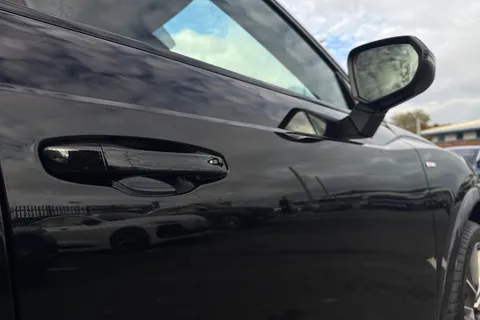 PX75YVO Audi Q3 Black Edition 35 TFSI  150 PS S tronic Thumbnail #30