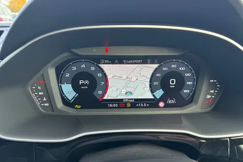 PX75YVO Audi Q3 Black Edition 35 TFSI  150 PS S tronic Thumbnail #45