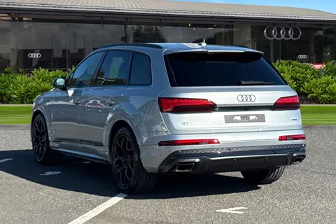 PX75KMG Audi Q7 SUV  Black Edition TDI quattro 231 PS tiptronic Thumbnail #3