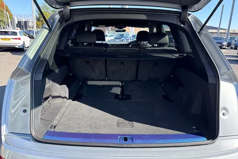 PX75KMG Audi Q7 SUV  Black Edition TDI quattro 231 PS tiptronic Thumbnail #7