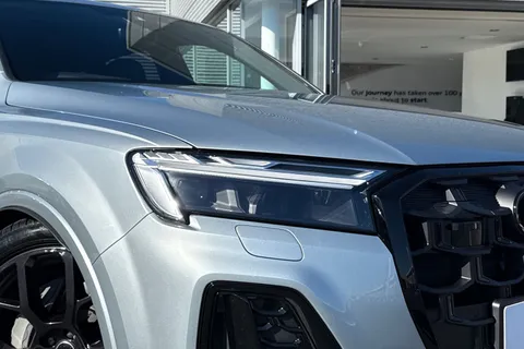 PX75KMG Audi Q7 SUV  Black Edition TDI quattro 231 PS tiptronic Thumbnail #9