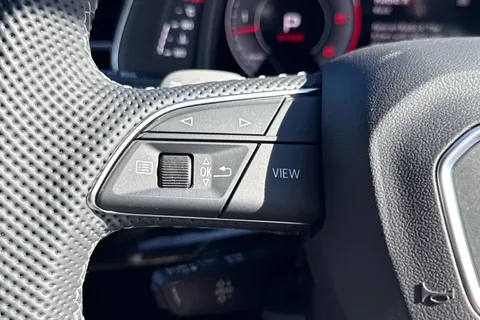 PX75KMG Audi Q7 SUV  Black Edition TDI quattro 231 PS tiptronic Thumbnail #54