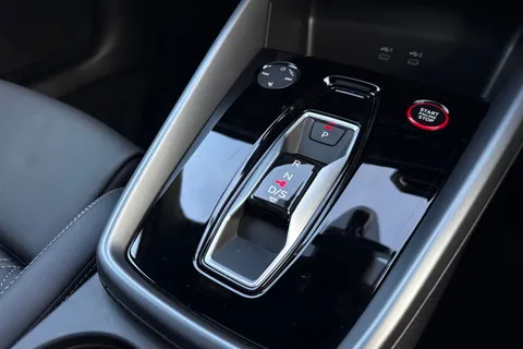 BW25OTR Audi S3 Black Edition TFSI  333 PS S tronic Thumbnail #19