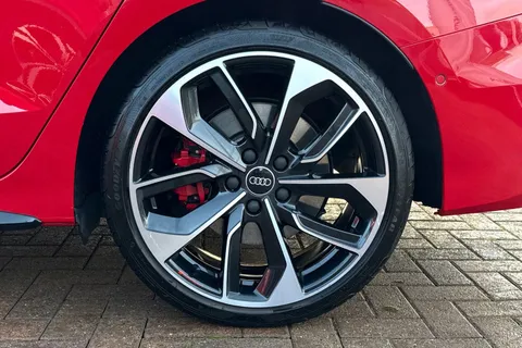 BW25OTR Audi S3 Black Edition TFSI  333 PS S tronic Thumbnail #23