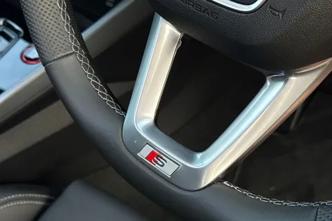 BW25OTR Audi S3 Black Edition TFSI  333 PS S tronic Thumbnail #46