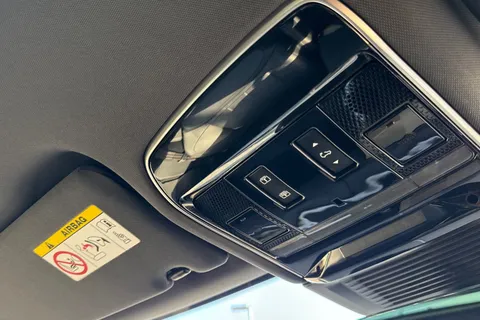 KK24AEM Land Rover Range Rover Sport 3.0 D300 Dynamic SE 5dr Thumbnail #25