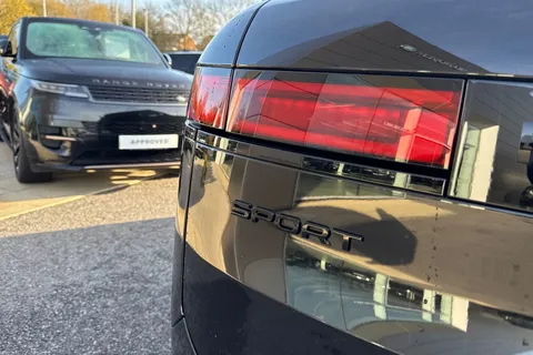 KK24AEM Land Rover Range Rover Sport 3.0 D300 Dynamic SE 5dr Thumbnail #28