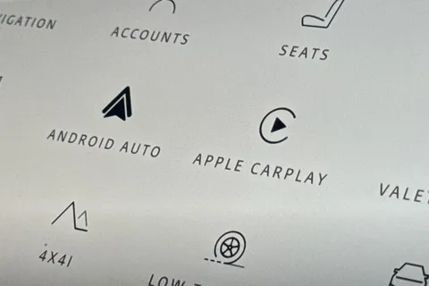 KK24AEM Land Rover Range Rover Sport 3.0 D300 Dynamic SE 5dr Thumbnail #37