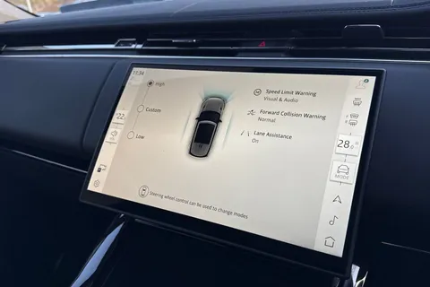 KK24AEM Land Rover Range Rover Sport 3.0 D300 Dynamic SE 5dr Thumbnail #42