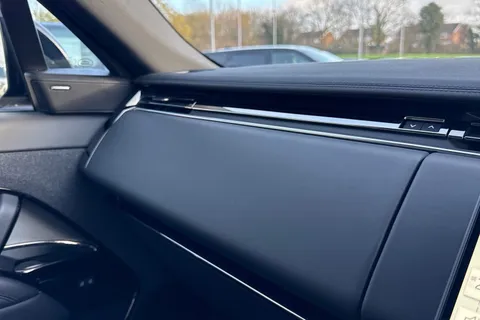 KK24AEM Land Rover Range Rover Sport 3.0 D300 Dynamic SE 5dr Thumbnail #50