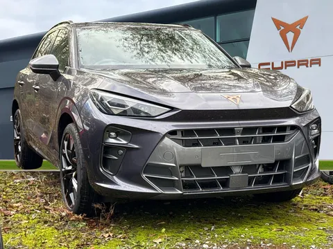 CUPRA Terramar 1.5 eHybrid 25.8kWh VZ First Edition DSG Euro 6 (s/s) 5dr Thumbnail #2