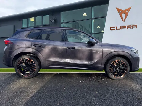 CUPRA Terramar 1.5 eHybrid 25.8kWh VZ First Edition DSG Euro 6 (s/s) 5dr Thumbnail #4