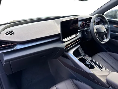 CUPRA Terramar 1.5 eHybrid 25.8kWh VZ First Edition DSG Euro 6 (s/s) 5dr Thumbnail #9