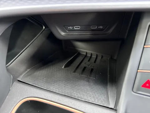 CUPRA Terramar 1.5 eHybrid 25.8kWh VZ First Edition DSG Euro 6 (s/s) 5dr Thumbnail #59