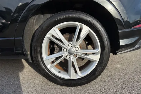 GJ70JGU Audi Q3 1.5 TFSI CoD 35 S line Euro 6 (s/s) 5dr Thumbnail #13