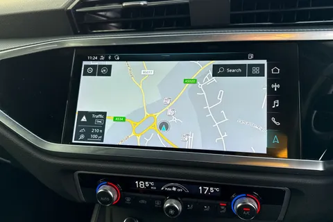 GJ70JGU Audi Q3 1.5 TFSI CoD 35 S line Euro 6 (s/s) 5dr Thumbnail #17