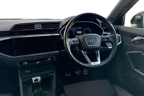 GJ70JGU Audi Q3 1.5 TFSI CoD 35 S line Euro 6 (s/s) 5dr Thumbnail #18