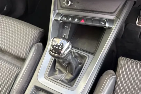 GJ70JGU Audi Q3 1.5 TFSI CoD 35 S line Euro 6 (s/s) 5dr Thumbnail #23