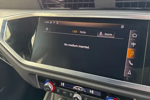 GJ70JGU Audi Q3 1.5 TFSI CoD 35 S line Euro 6 (s/s) 5dr Thumbnail #42