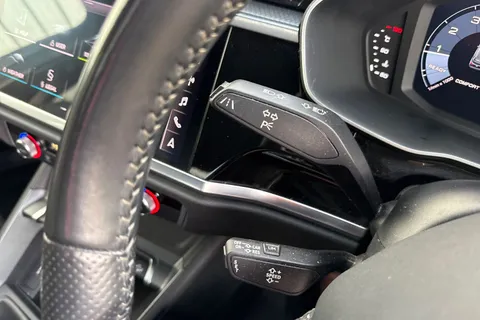 GJ70JGU Audi Q3 1.5 TFSI CoD 35 S line Euro 6 (s/s) 5dr Thumbnail #51