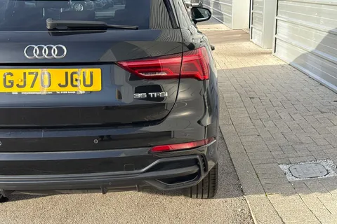 GJ70JGU Audi Q3 1.5 TFSI CoD 35 S line Euro 6 (s/s) 5dr Thumbnail #57