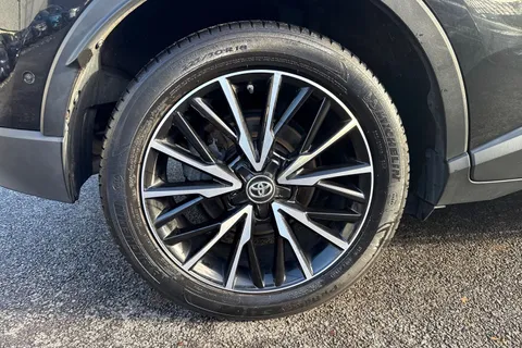 PF18OCH Toyota C-Hr 1.8 VVT-h Excel CVT Euro 6 (s/s) 5dr Thumbnail #8