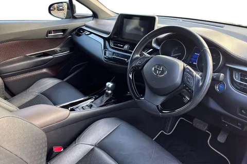 PF18OCH Toyota C-Hr 1.8 VVT-h Excel CVT Euro 6 (s/s) 5dr Thumbnail #9