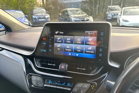 PF18OCH Toyota C-Hr 1.8 VVT-h Excel CVT Euro 6 (s/s) 5dr Thumbnail #29