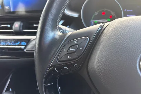 PF18OCH Toyota C-Hr 1.8 VVT-h Excel CVT Euro 6 (s/s) 5dr Thumbnail #35