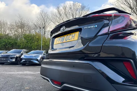 PF18OCH Toyota C-Hr 1.8 VVT-h Excel CVT Euro 6 (s/s) 5dr Thumbnail #45