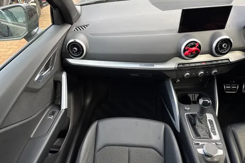 GJ74EPE Audi Q2 S line 35 TFSI  150 PS S tronic Thumbnail #21