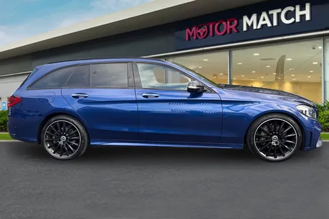 HX21ZBD Mercedes-Benz C Class 1.5 C200 MHEV AMG Line Night Edition (Premium Plus) G-Tronic+ Euro 6 (s/s) 5dr Thumbnail #4