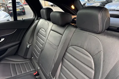 HX21ZBD Mercedes-Benz C Class 1.5 C200 MHEV AMG Line Night Edition (Premium Plus) G-Tronic+ Euro 6 (s/s) 5dr Thumbnail #15