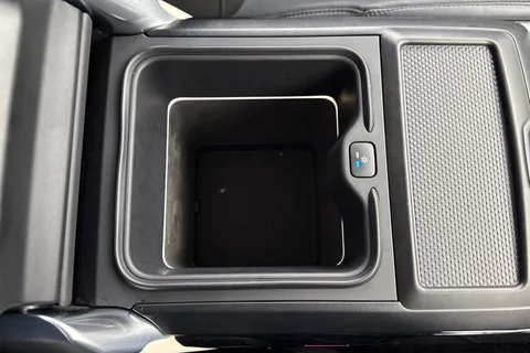 DY24YTP Land Rover Range Rover 3.0 D350 Autobiography 5dr Thumbnail #50