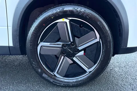 Jaecoo 7 1.5T SHS 18.3kWh Luxury SUV 5dr Petrol Plug-in Hybrid Auto Euro 6 (s/s) (204 ps) Thumbnail #7