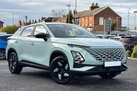 Omoda 5 1.6 TGDI Knight DCT Euro 6 (s/s) 5dr Thumbnail #1