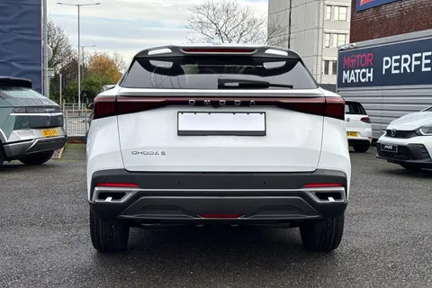 Omoda 5 1.6 TGDI Knight DCT Euro 6 (s/s) 5dr Thumbnail #4