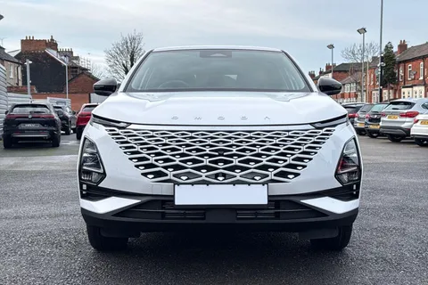 Omoda 5 1.6 TGDI Knight DCT Euro 6 (s/s) 5dr Thumbnail #5